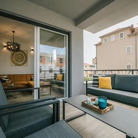 Spacious Luxury - Comfort Two Bedroom Apartmán